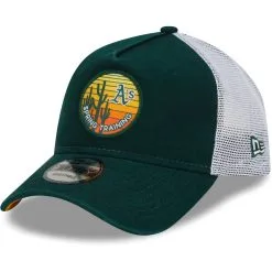 New Era Men's Green Oakland Athletics Spring Training Sunset Trucker 9FORTY Snapback Hat