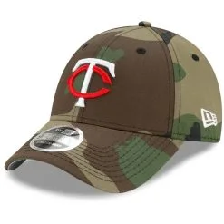 New Era Men's Camo Minnesota Twins Latitude 9FORTY Snapback Hat