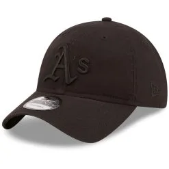 New Era Men's Oakland Athletics Black On Black Core Classic 2.0 9TWENTY Adjustable Hat