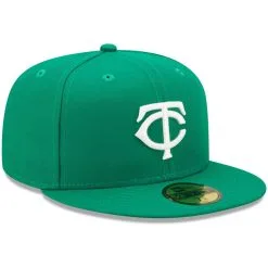 New Era Men's Kelly Green Minnesota Twins White Logo 59FIFTY Fitted Hat -Minnesota Twins Shop DSCO1148305365 2041 ALT3