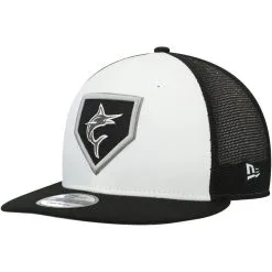 New Era Men's White/Black Miami Marlins 2022 Clubhouse Trucker 9FIFTY Snapback Hat