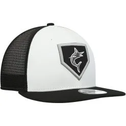 New Era Men's White/Black Miami Marlins 2022 Clubhouse Trucker 9FIFTY Snapback Hat -Minnesota Twins Shop DSCO1151428371 3550 ALT3