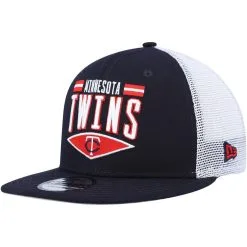 New Era Men's Navy/White Minnesota Twins Base Trucker 9FIFTY Snapback Hat
