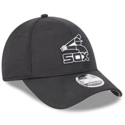 New Era Men's Black Chicago White Sox 2023 Clubhouse 9FORTY Snapback Hat -Minnesota Twins Shop DSCO1160174122 1007 ALT3