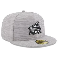 New Era Men's Gray Chicago White Sox 2023 Clubhouse 59FIFTY Fitted Hat -Minnesota Twins Shop DSCO1160174301 VNFK ALT3