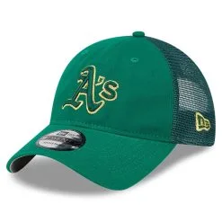 New Era Men's Kelly Green Oakland Athletics 2023 St. Patrick's Day 9TWENTY Adjustable Hat